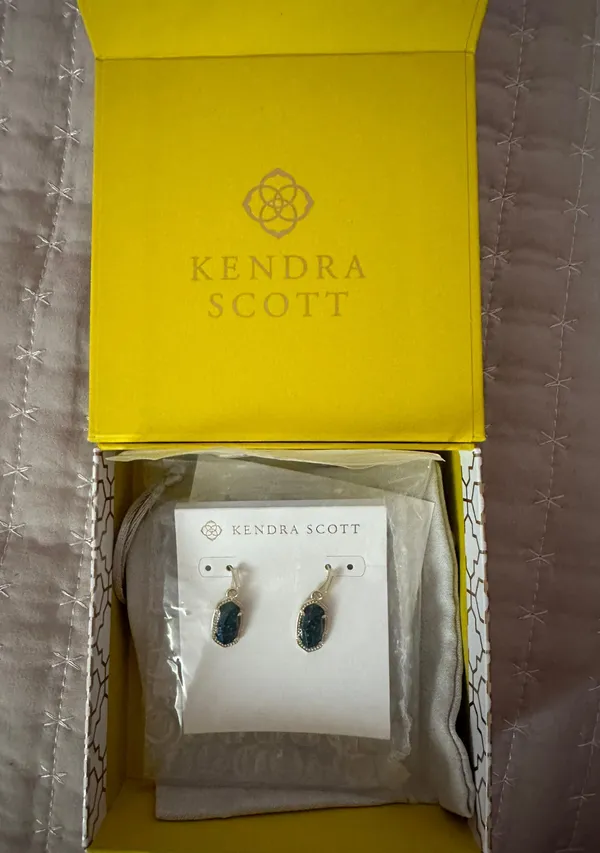 Kendra Scott earrings - Image 2