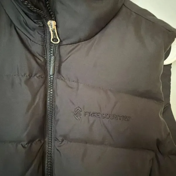 Free Country Women’s Small Black Down Puffer Vest Full Zip Snap Pockets #1100 - Image 4