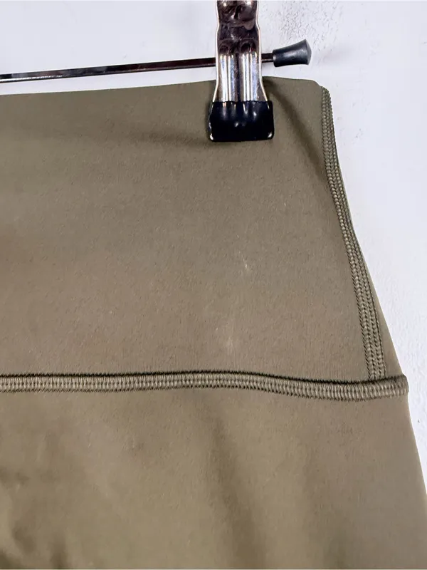 lululemon Olive wunder under High Rise Ankle Leggings Women's Size 8 - Image 3
