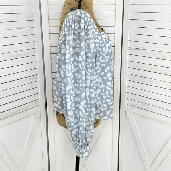 Lucca Petal Print Square‎ Neck Crop Blouse Blue White Large Long Balloon Sleeve - Image 3