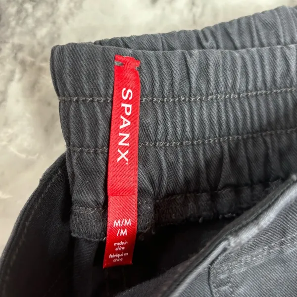 Spanx Grey Stretch Twill Cargo Joggers Pants Elastic Waistband Size Medium - Image 3