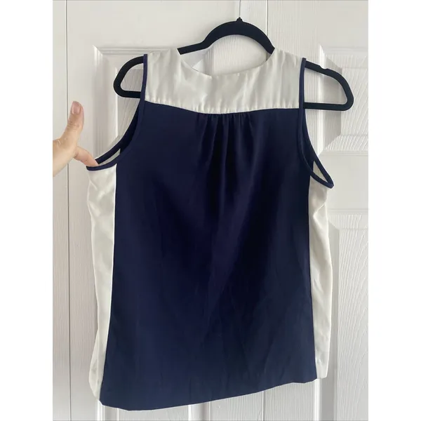 J.Crew Colorblock Shell Blouse Womens Size 6 Navy Ivory V-Neck Crepe Top - Image 4