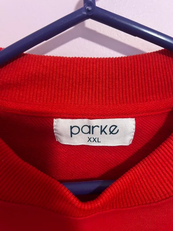 Red parke mockneck  - Image 2