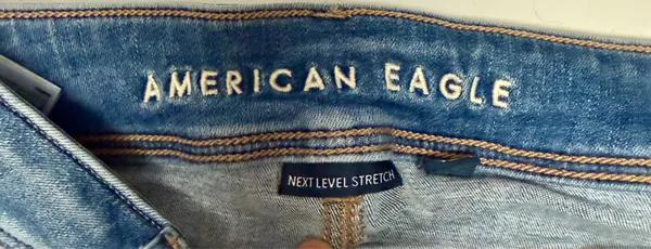 American Eagle Jeans - Image 4