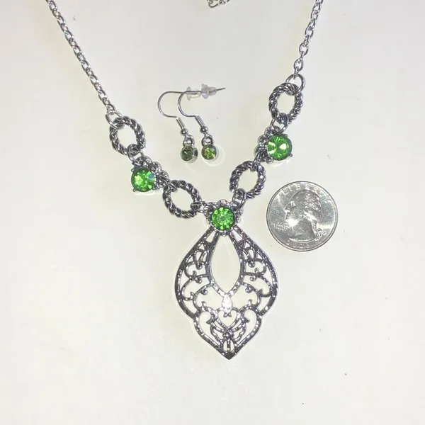 Silver Tone Filigree Pendant Necklace with Green Crystal Accents - Image 4