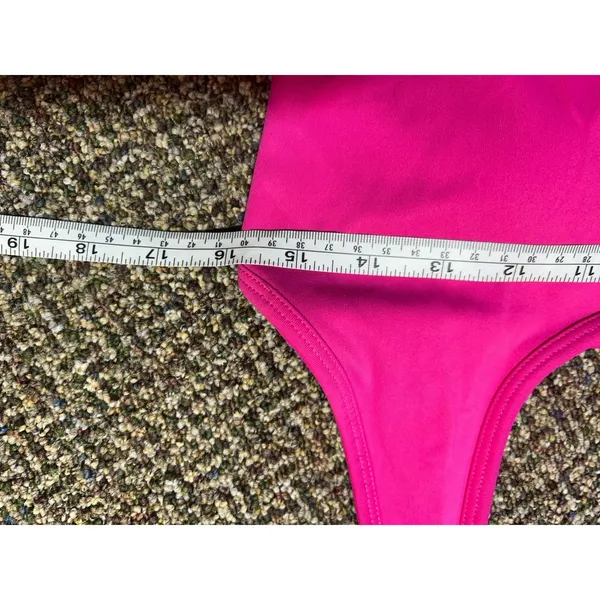 New without tags! Fabletics Hot Pink Racerback Pleated Mini Dress built in short - Image 4