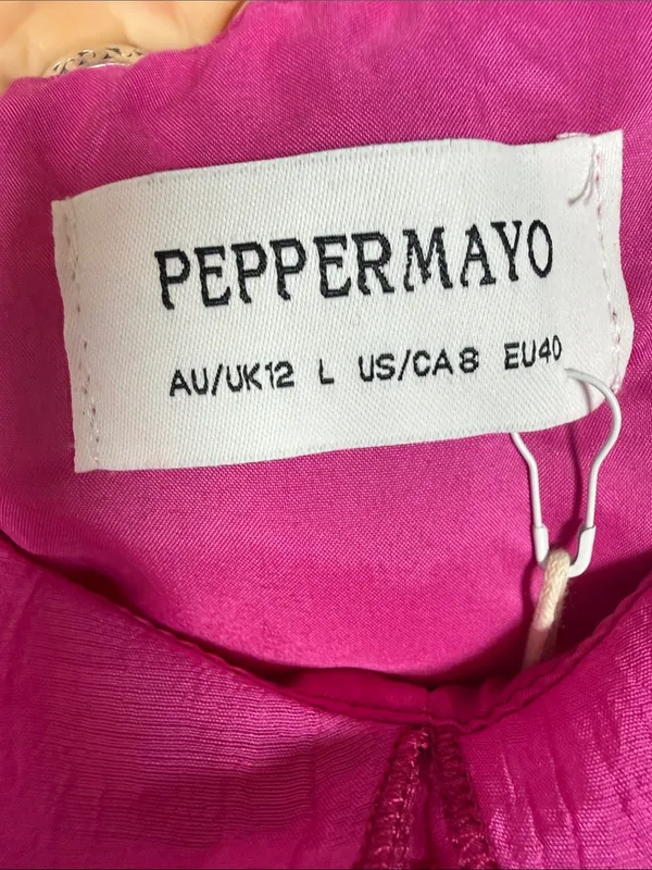 Peppermayo Exclusive Dylan Off Shoulder Ruffle Top Fuchsia New with Tags W2509 - Image 6