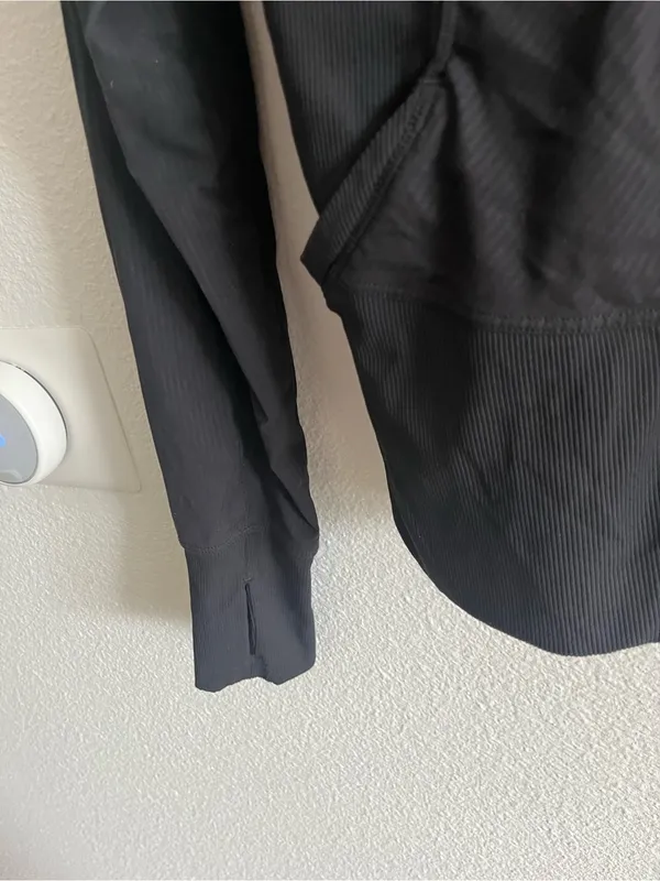 lululemon black hoodie - Image 5