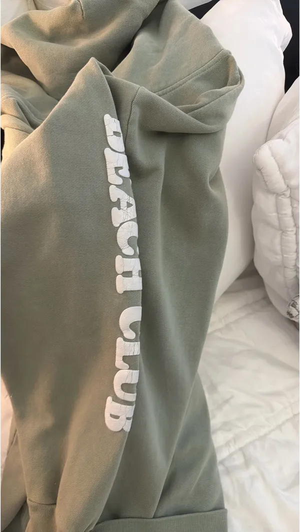 the beach club heavyweight hoodie - Image 5