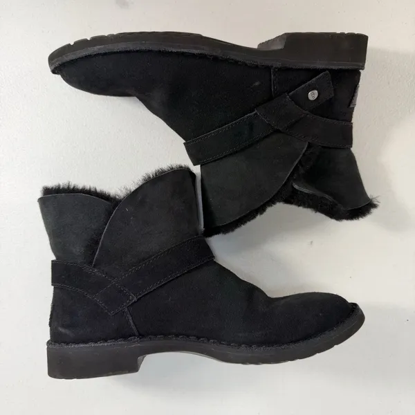 Ugg Sz 7.5 Zariyah Ankle Boots Shearling UggPlush Water Repellent Black‎ Women's - Image 3