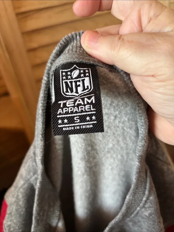Arizona Cardinals Gray & Red Crewneck Sweatshirt Small - Image 3