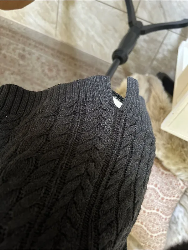 American Eagle Vtg Y2K cableknit cotton fold over off shoulder sweater XS - Image 6