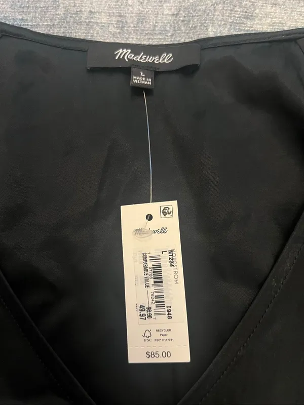 NWT! Madewell Black Satin Shirred Puff Sleeve V Neck Top Large - Image 4
