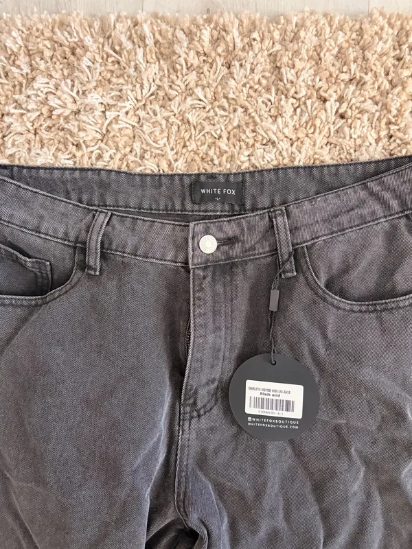 White Fox Boutique Jeans Black - Image 2