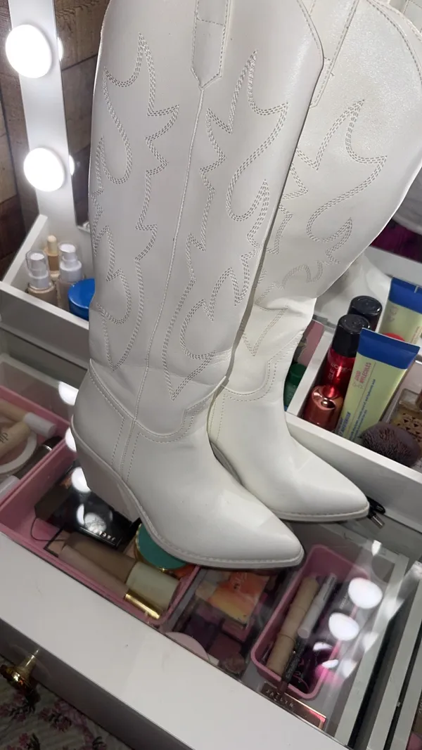 Madden Girl Knee-High Boots - Image 2