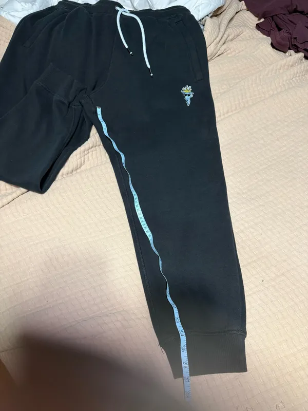GOAT USA fleece joggers. Has side pockets and one back pocket. Excellent used condition. Worn and washed once, never dried. - Image 2