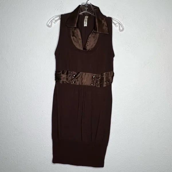 Entry‎ Brown Dress - Image 5
