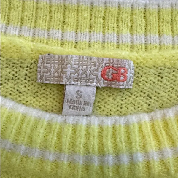 Gianni Bini Bright Yellow Crew Neck Sweater - Image 2