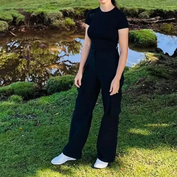 Aritzia Wilfred Wide Leg Cargo Pants Black - Image 8
