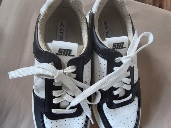 Steve Madden Ledge Leather platform sneakers black white colorblock design 8.5 - Image 3