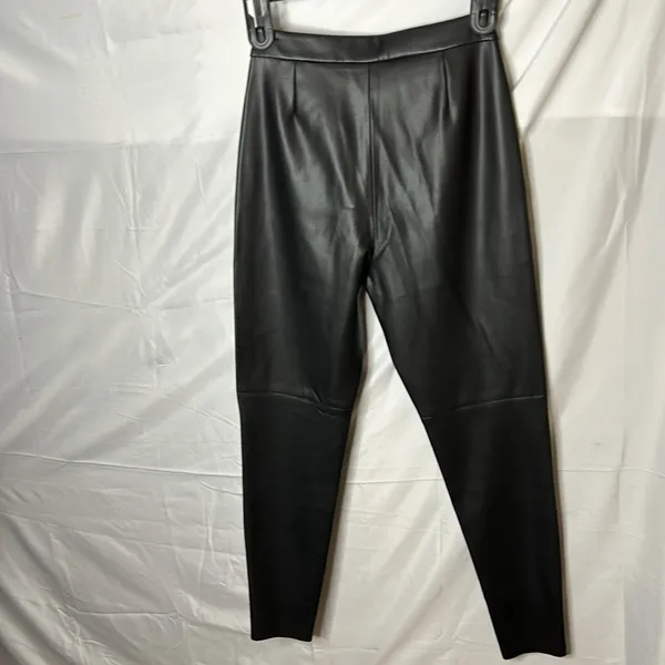 Zara Black Faux Leather Skinny Leggings/Pants - Size Medium - Image 5