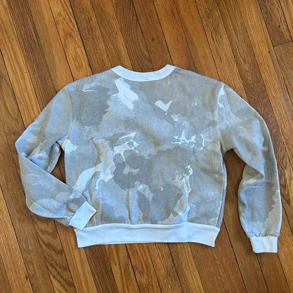 NWOT Alternative Fleece Drop Shoulder Cropped Pullover Sweatshirt - Image 5