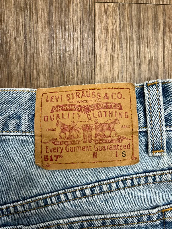 Levi’s Denim Shorts - Image 4