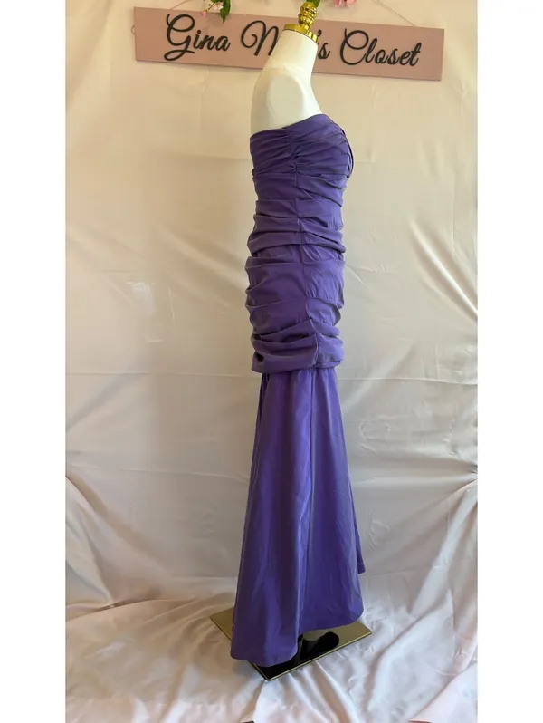 Theia Strapless Purple Evening Gown Dress Size 8 Ruched Bodice and Skirt - Image 3
