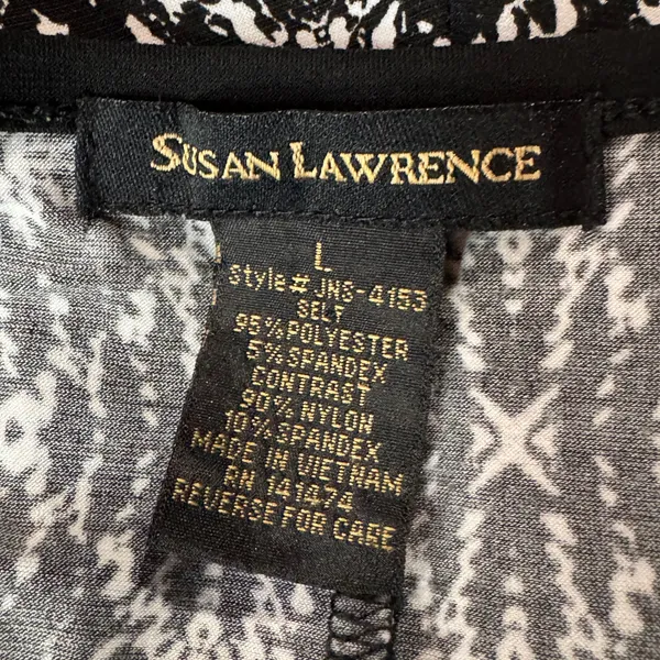 Susan Lawrence Large Top Sleeveless Stretch Scoop Neck Lace Accent Pullover - Image 6