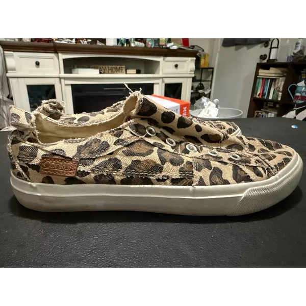Corkys Leopard‎ Babalu Sneaker in 7 - Image 2