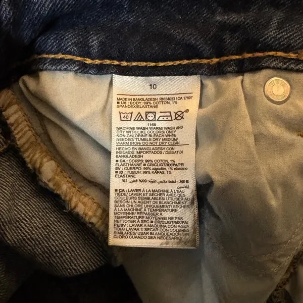 Old Navy Higher High Rise Secret Smooth Pockets Skirt size 10 - Image 5