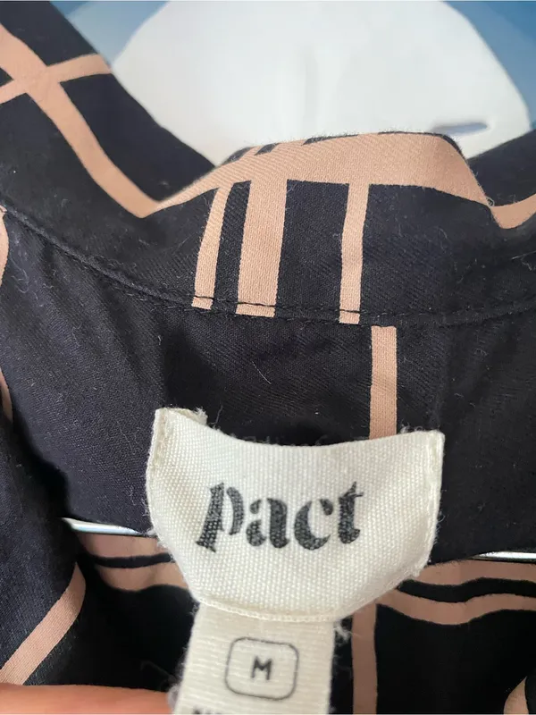 Pact 100% Organic Cotton Black Window Pane Sunset Light Gauze Popover Top Medium - Image 3