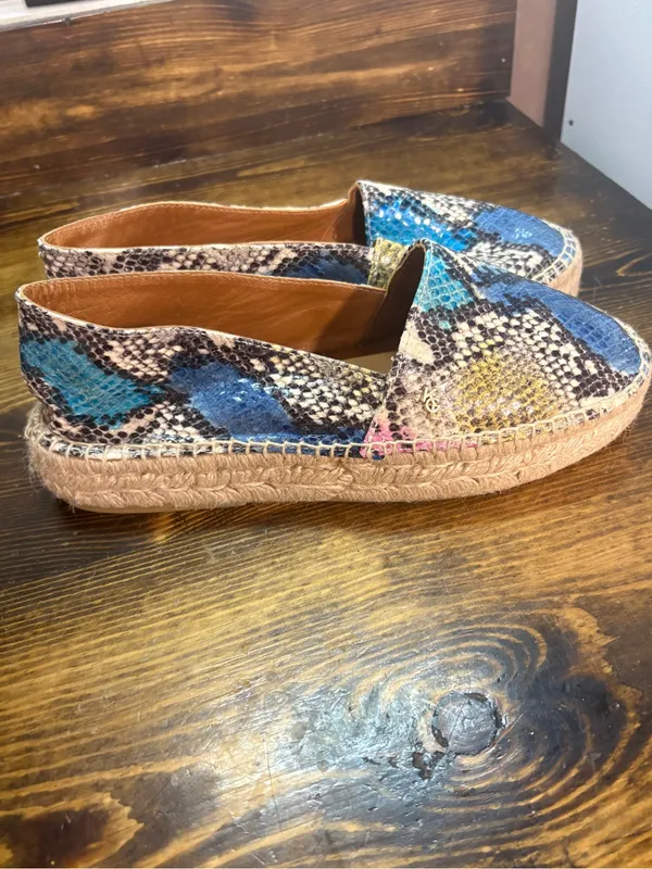 Kurt Geiger snakeskin print espadrilles size 10 - Image 2