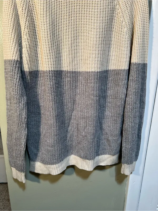 RD Style Stitch Fix Women’s Size Large Wilkes Colorblocked Raglan Sweater Gray - Image 8