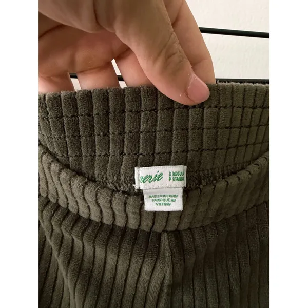 AERIE Groove-On Rib Olive Green Velour High Waist Flare Pants Womens Small - Image 5
