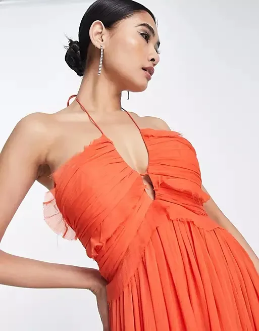ASOS NWT DESIGN halter neck key hole detail tiered maxi dress in orange - Image 5