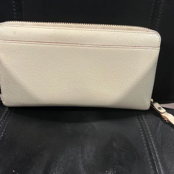 Kate Spade Light Cream Wallet - Image 4