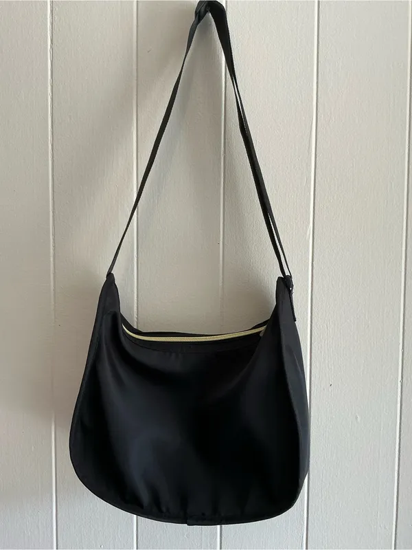 A Rare From Japan HTF NWOT Mis Zapatos Shoulder Handbag Bag - Image 5
