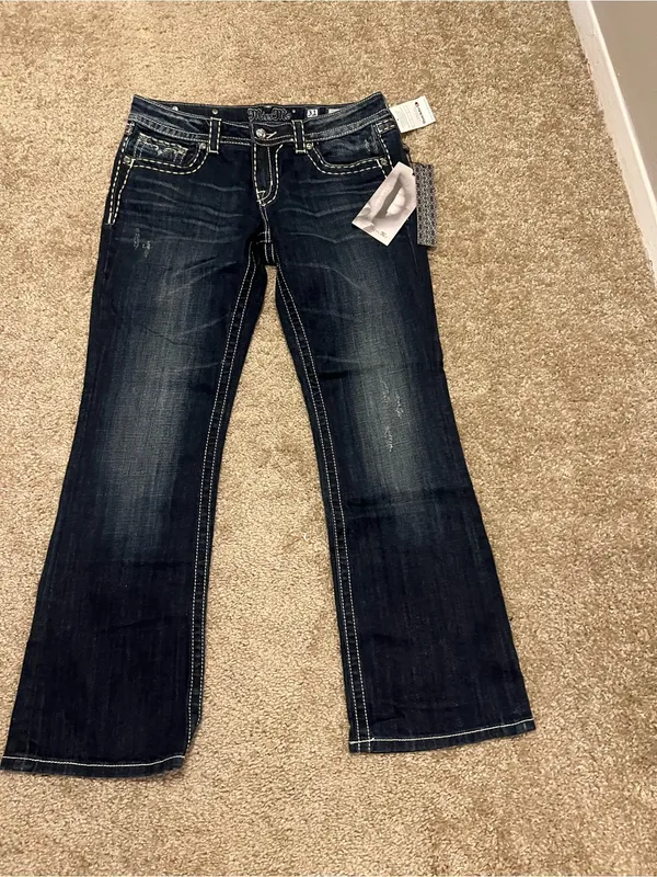 Miss Me jeans Y2k low rise boot cut NWT RARE size 31 - Image 11