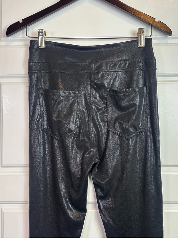 Halara SoftlyZero Faux Leather High Waisted Pocket Work Leggings Size Medium - Image 4