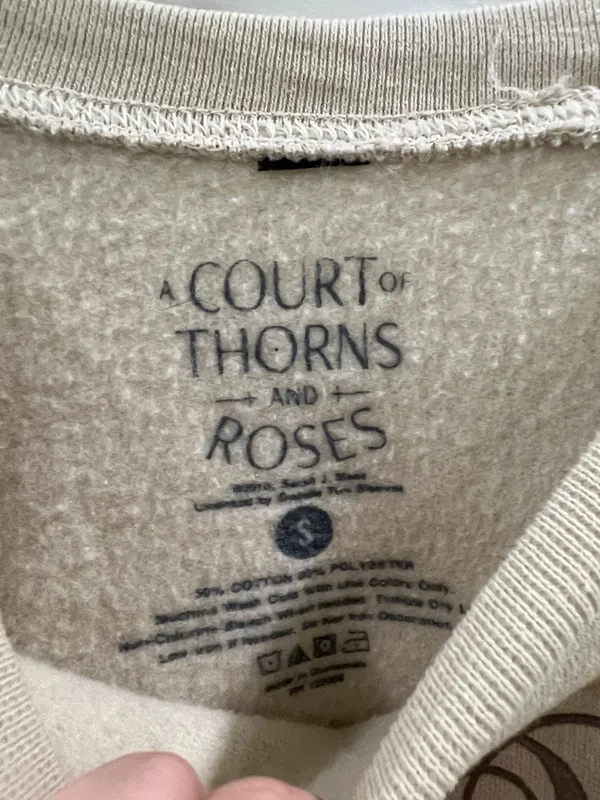 A Court of Thorns and Roses “House of Wind Book Club” Sweatshirt Beige Size S - Image 2