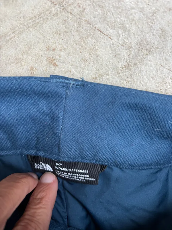 North Face Ski Pants The Women’s Snow HyVent Small - Image 3