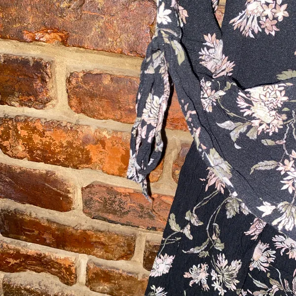 American Eagle Black Floral Long Tie Sleeve Strappy V-Neck Mini Dress Size XXS - Image 4