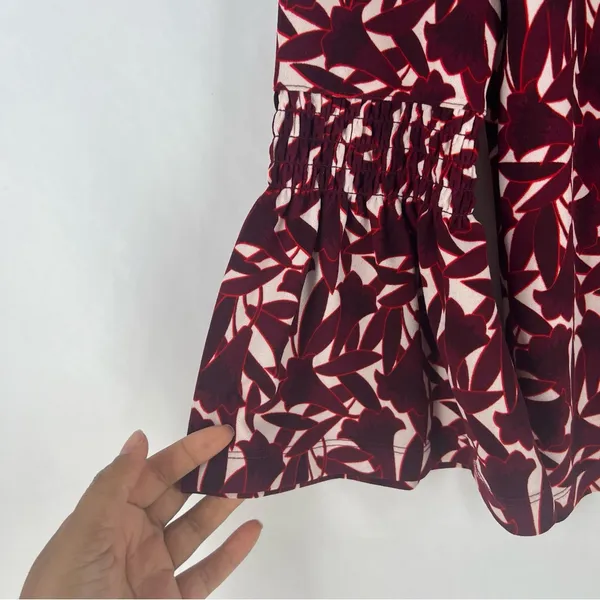 Ann Taylor Elegant Burgundy Floral Print Stretch Crepe Women's Bell Sleeve Top M - Image 3