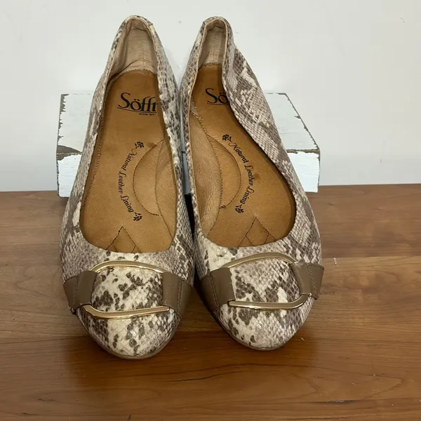 Sofft Womens Snakeskin Print Ballet Flats Buckle Accent Brown Tan 8.5M 1097155 - Image 4