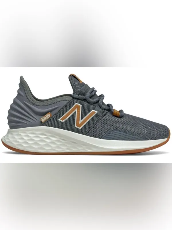 New Balance Fresh Foam Roav women’s size 6.5 US Backpack Lead - Image 2