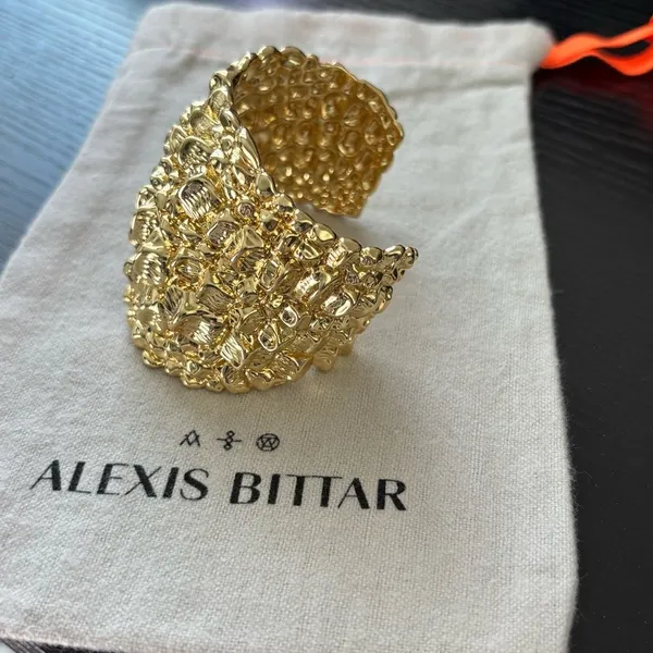NWOT Alexis Bittar Shiny Gold Sculpted Statement Cuff Bracelet - Image 11