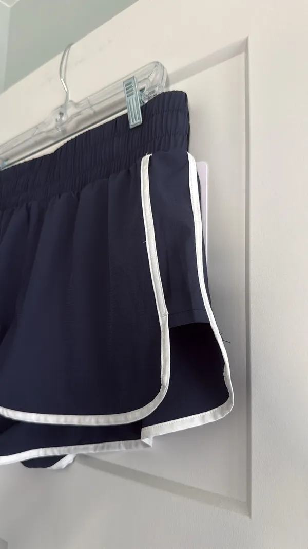 Varley Women’s Large Arlington 2” Running Shorts - Image 6