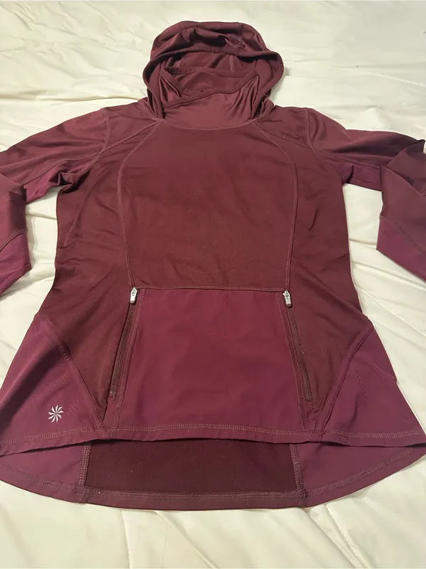 Athleta Women's Tech Hoodie -Maroon Hooded Pullover Top - Size S/M (estimated) - Image 6