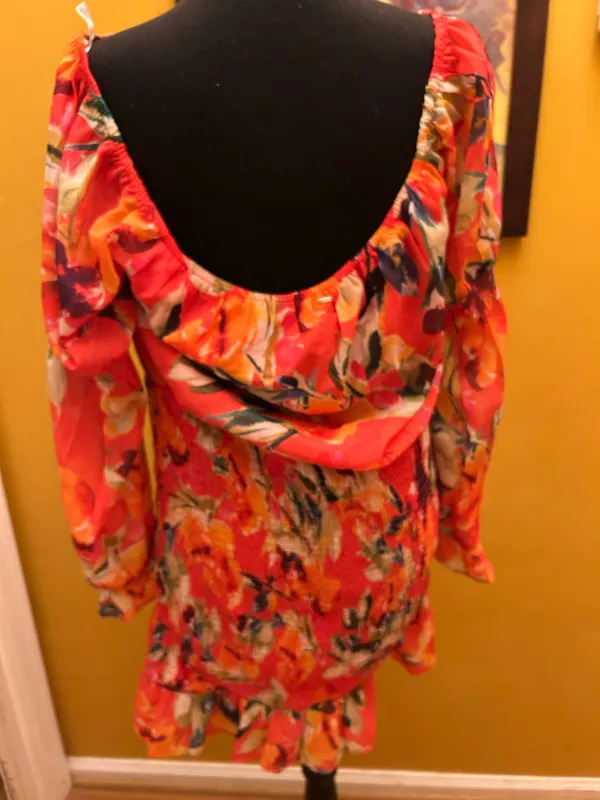 Guess Bright Pink Coral Floral Off Shoulder Smocked Dress Size XL - Image 2